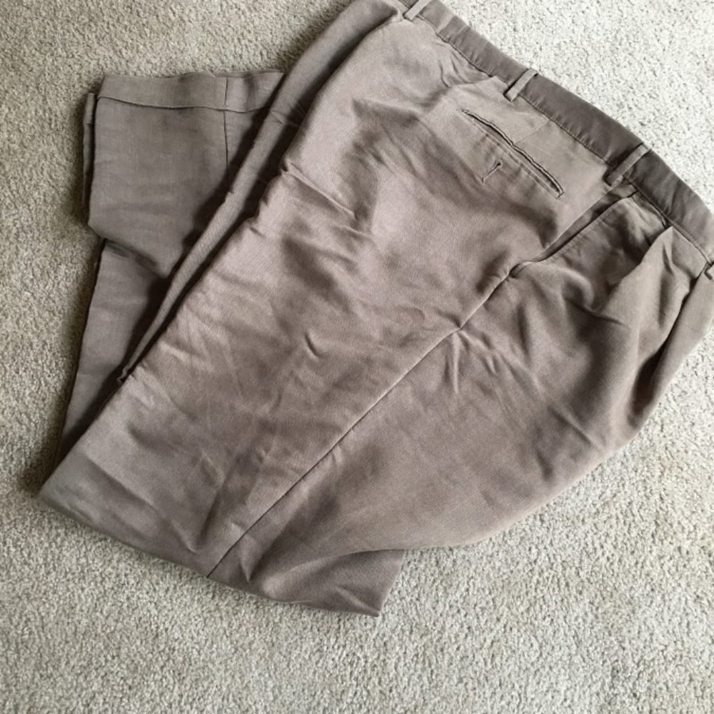 Consensus 42x32 tan cuffed dress pants